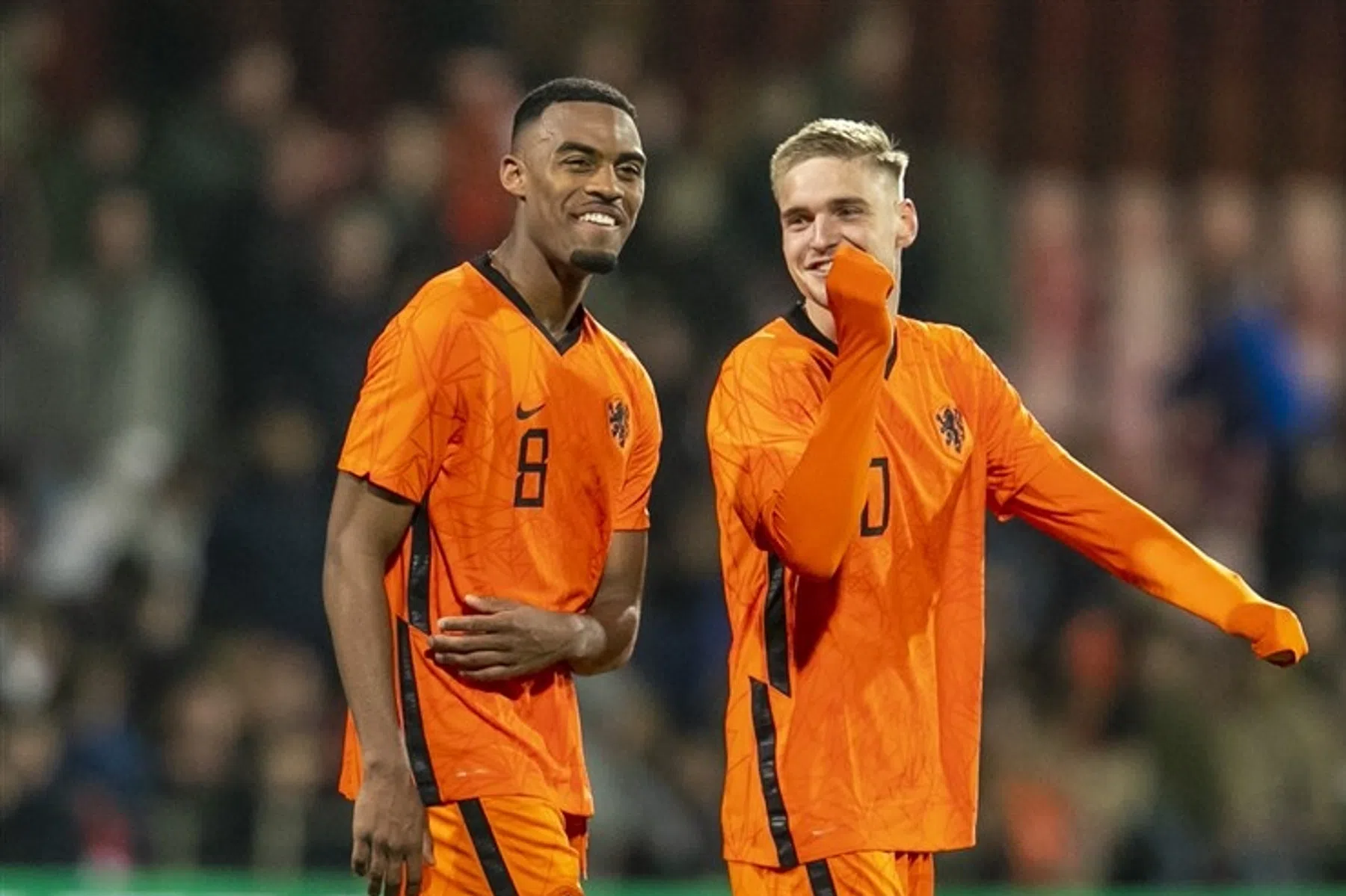 Van de Looi ziet bij Jong Oranje andere rol voor Taylor dan bij Ajax