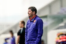 Thumbnail for article: Van de Looi denkt te weten waarom spelers Jong Oranje moe waren