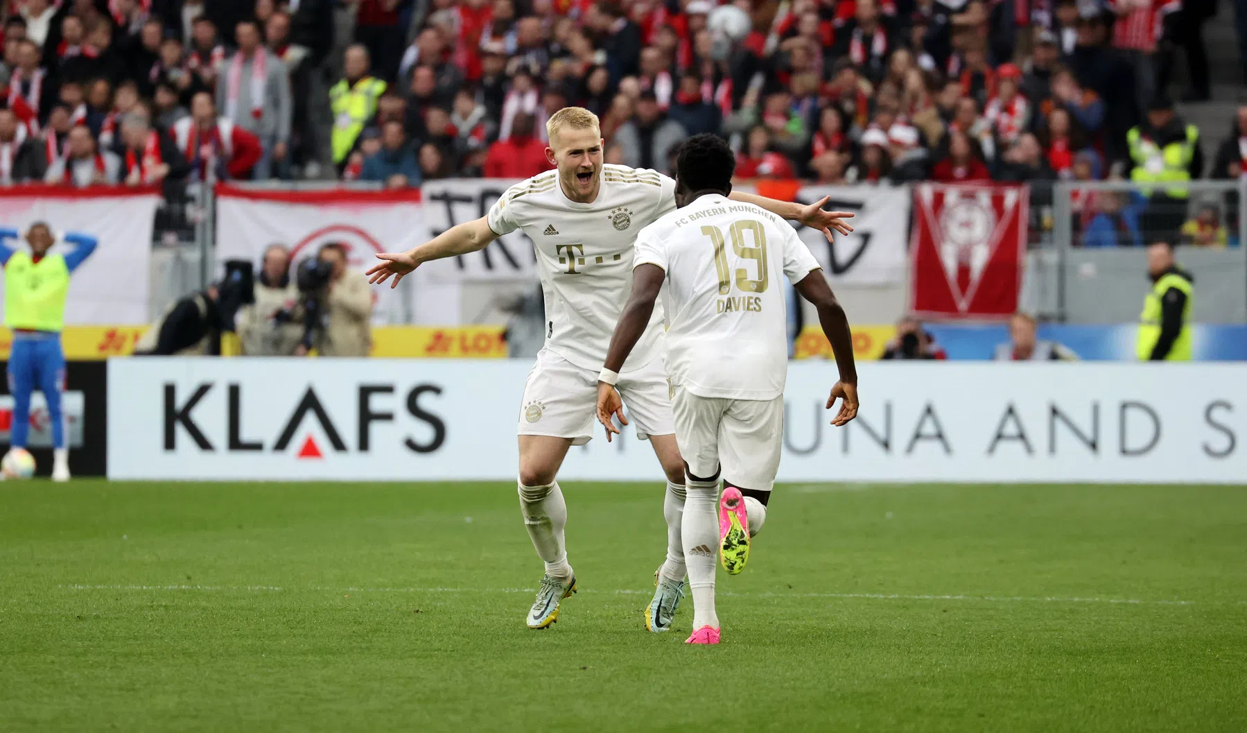 Kanonskogel De Ligt uitgeroepen tot doelpunt van het jaar in de Bundesliga