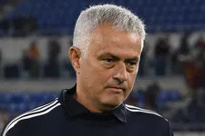 Thumbnail for article: Uitbarsting aan adres Taylor komt Mourinho duur te staan