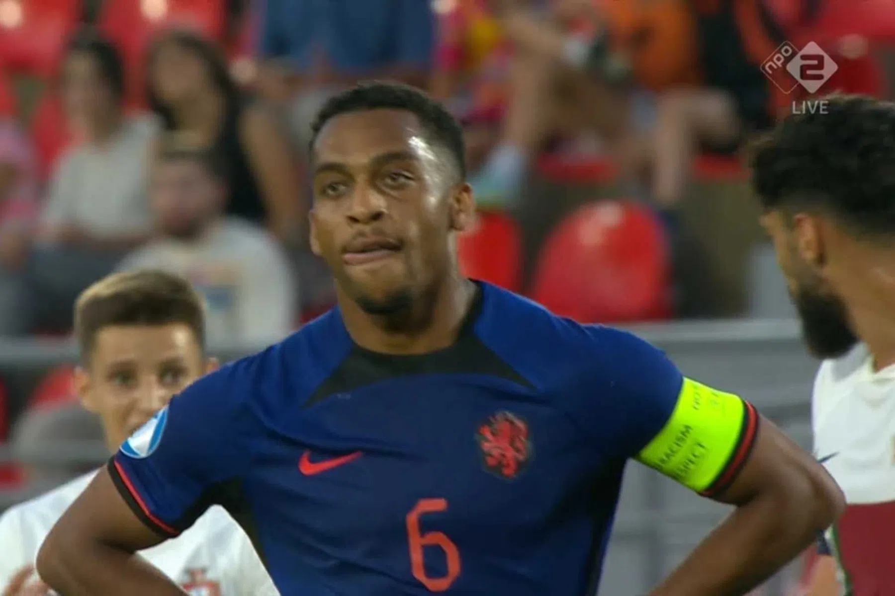 Jong Oranje in de problemen: achterstand én schorsing voor captain Timber