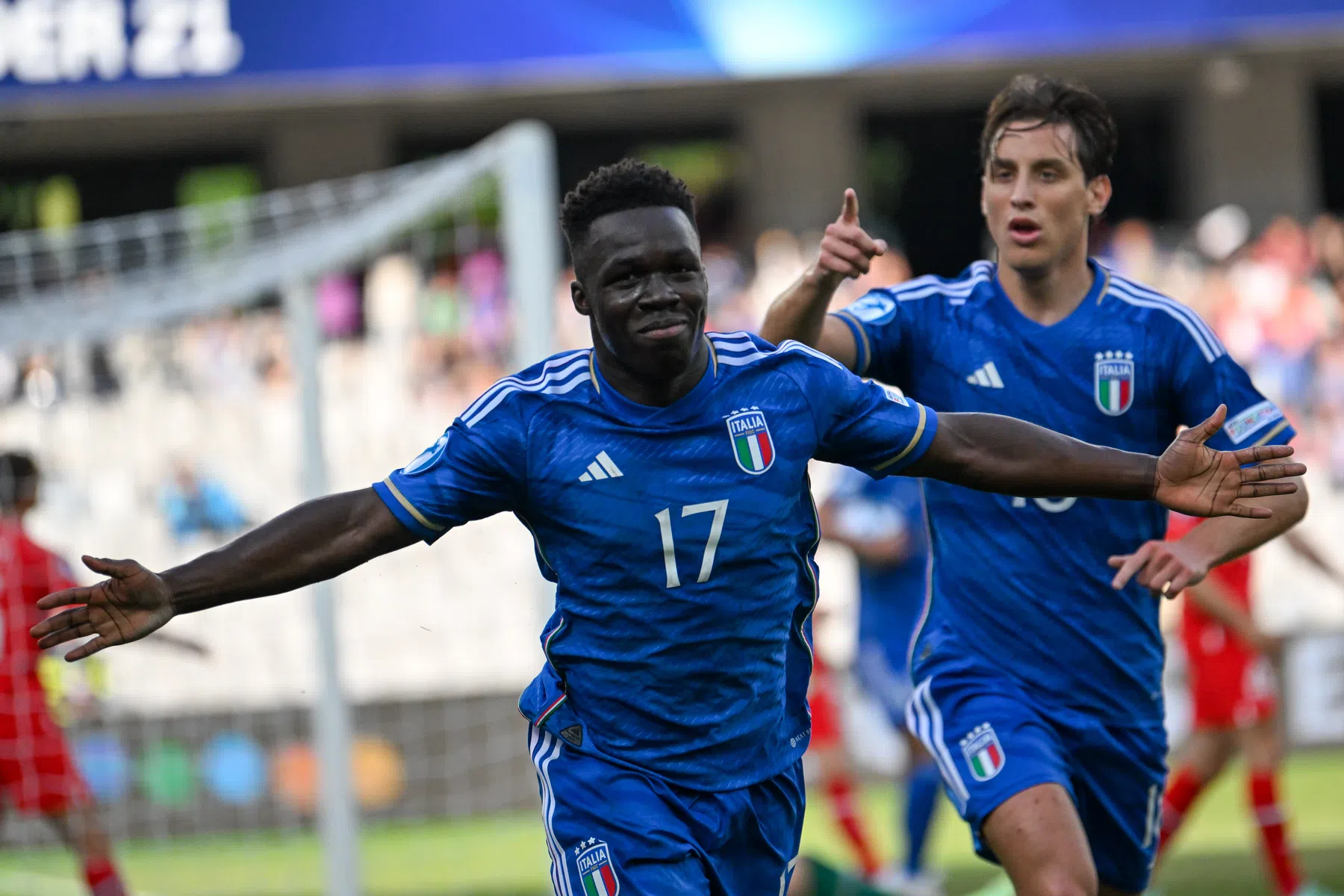 Italianen tonen hun geheime wapen bij belangrijke zege op jeugd-EK
