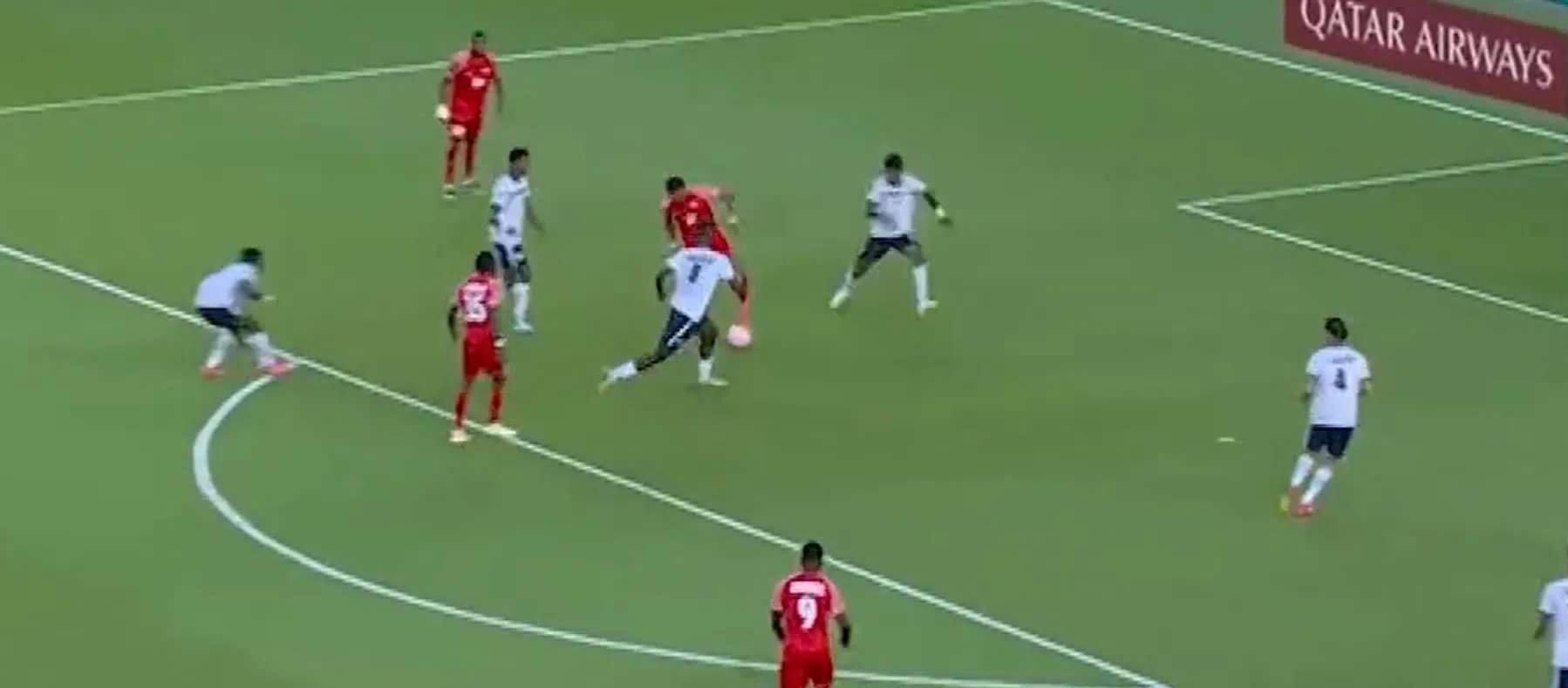 Fraaie Zidane-pirouette hoogtepunt van de Gold Cup-avond