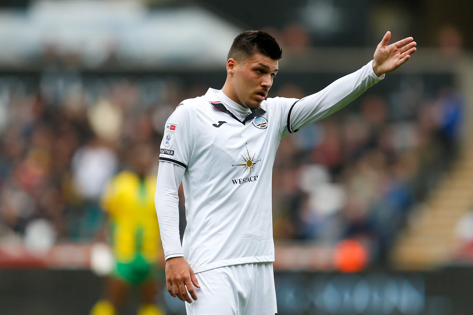 Naar doelpunten zoekend Everton denkt aan Piroe