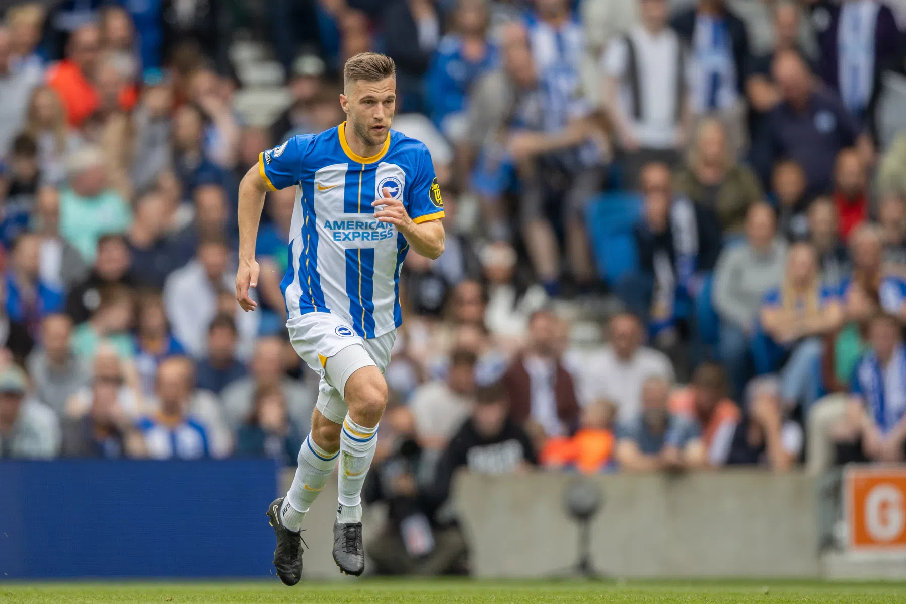 Brighton bezegelt langer verblijf van 'sleutelspeler' Veltman