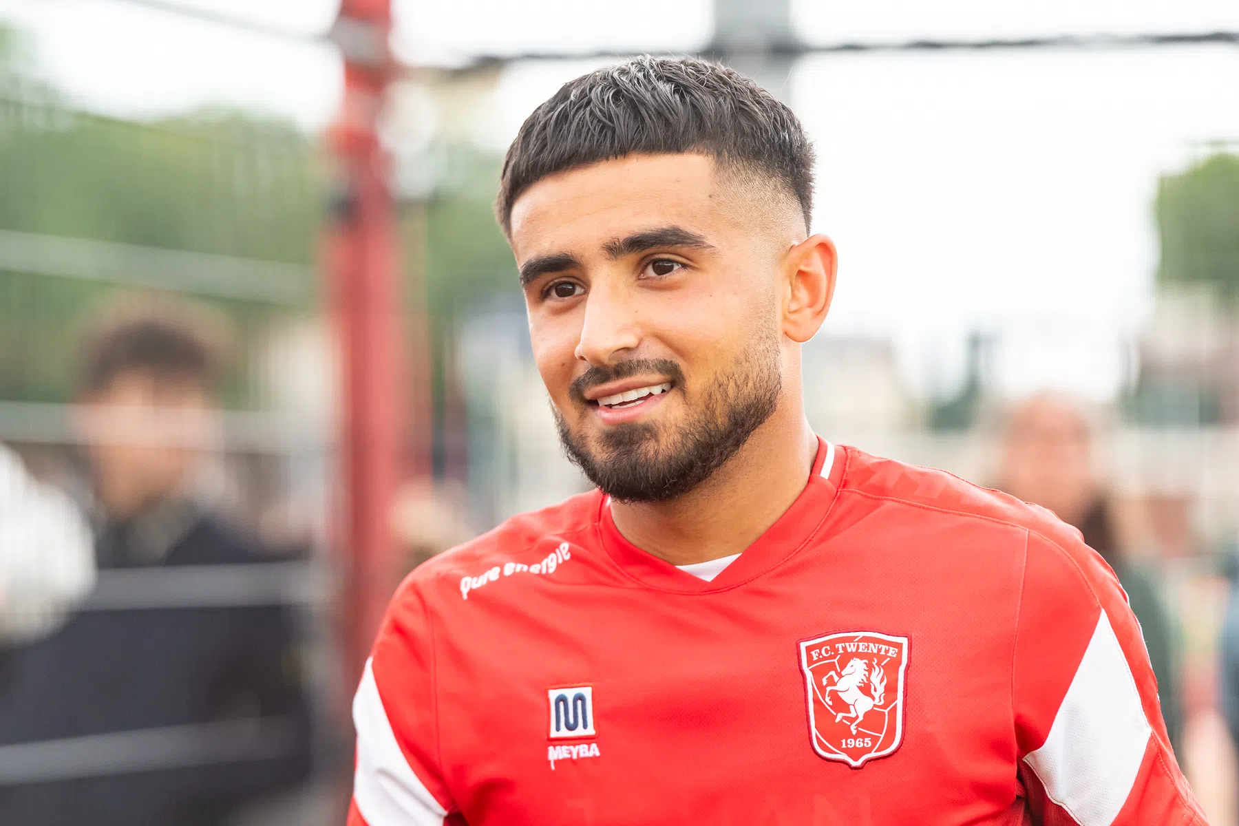FC Twente begint oefencampagne met monsterzege op vierdeklasser