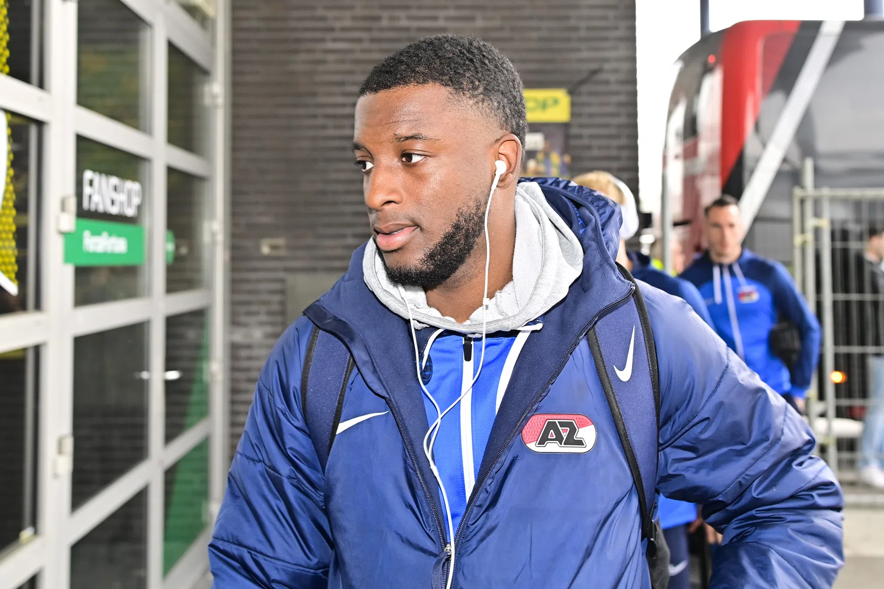 Bazoer dient transferverzoek in bij AZ