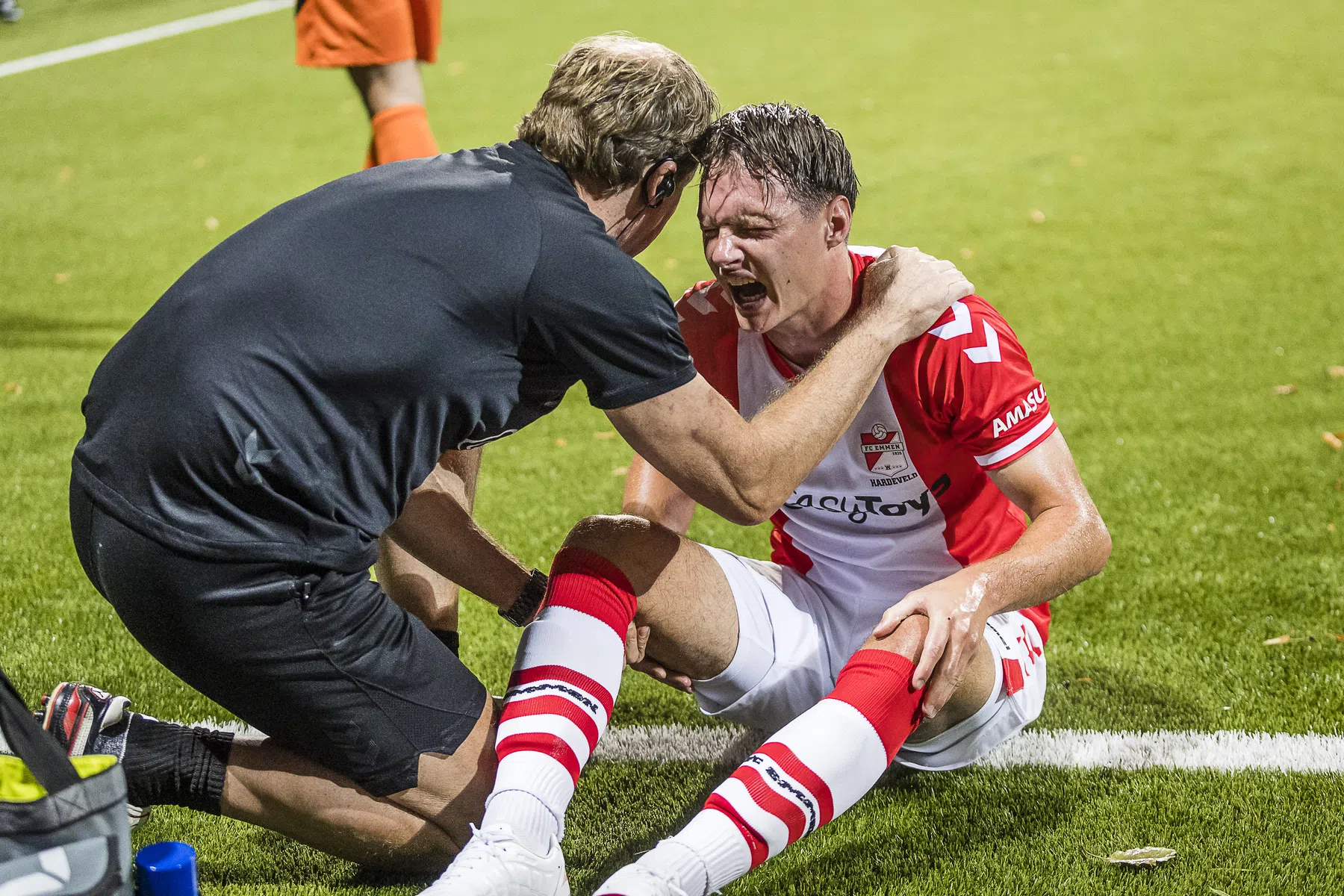Pechduo van FC Emmen maakt na maanden rentree in oefenwedstrijd