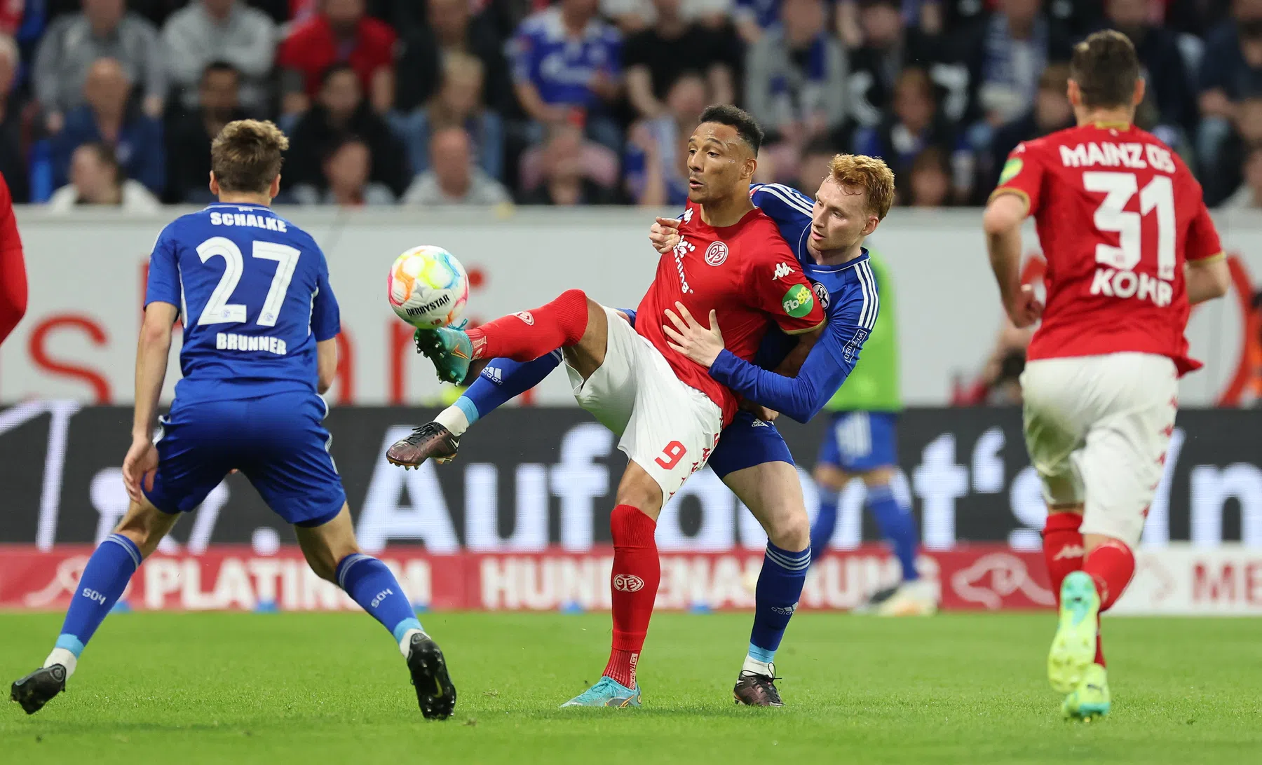 Niet naar Ajax, maar naar Mainz: Van den Berg werd enthousiast gemaakt door Klopp