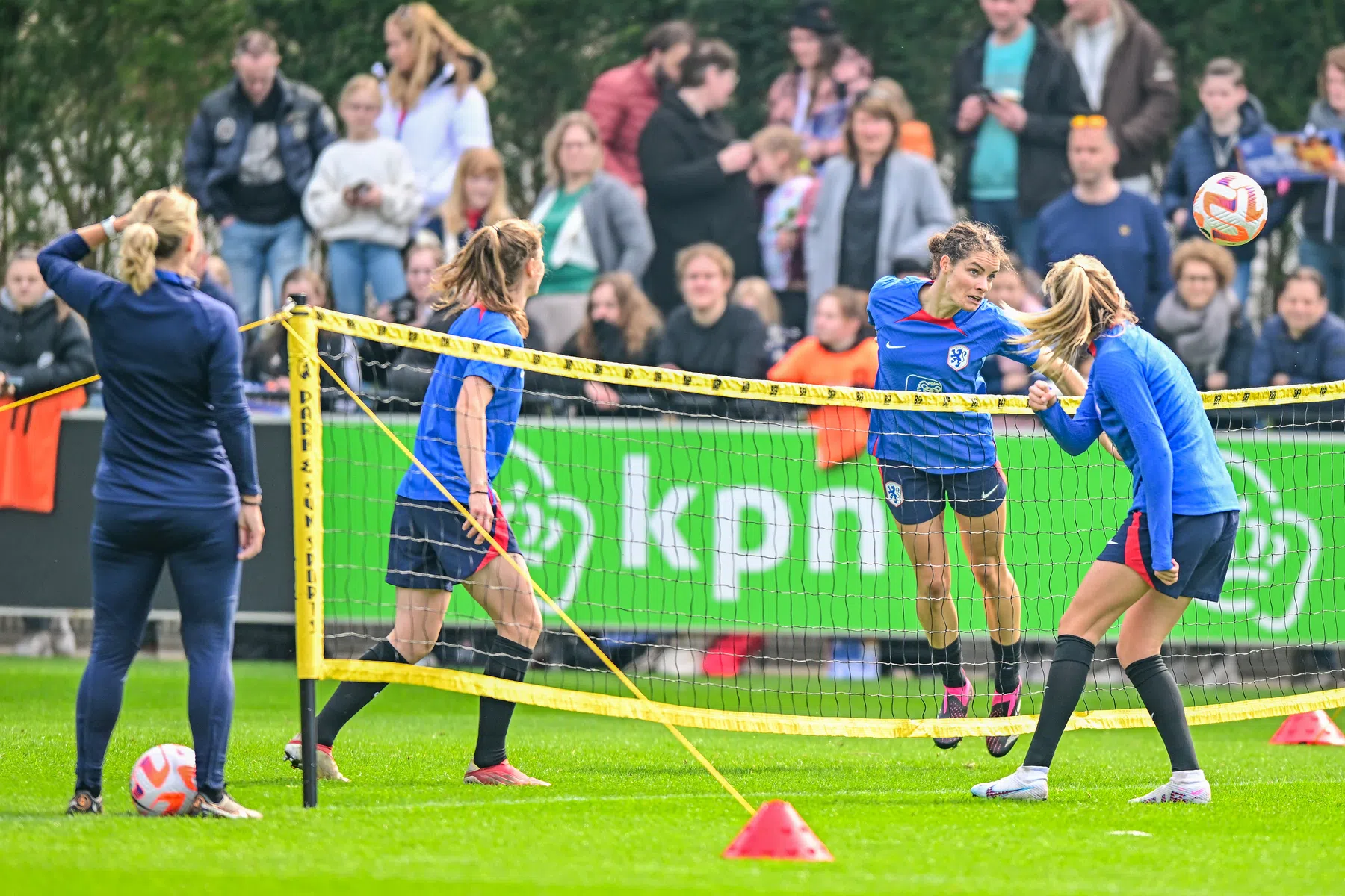 Oranje Leeuwinnen ondanks 'haka-opschudding' warm onthaald voor WK