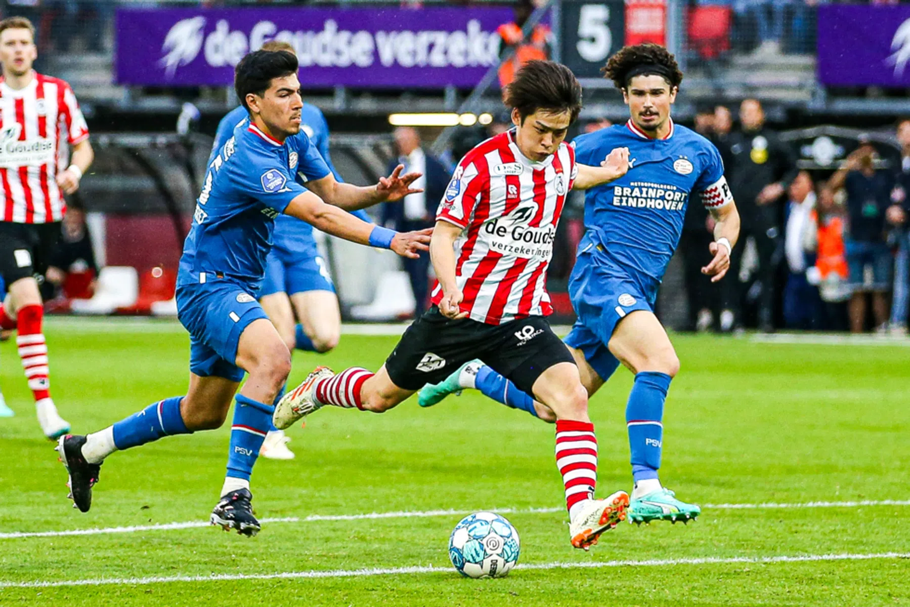 Nieuw salarisrecord in Eredivisie