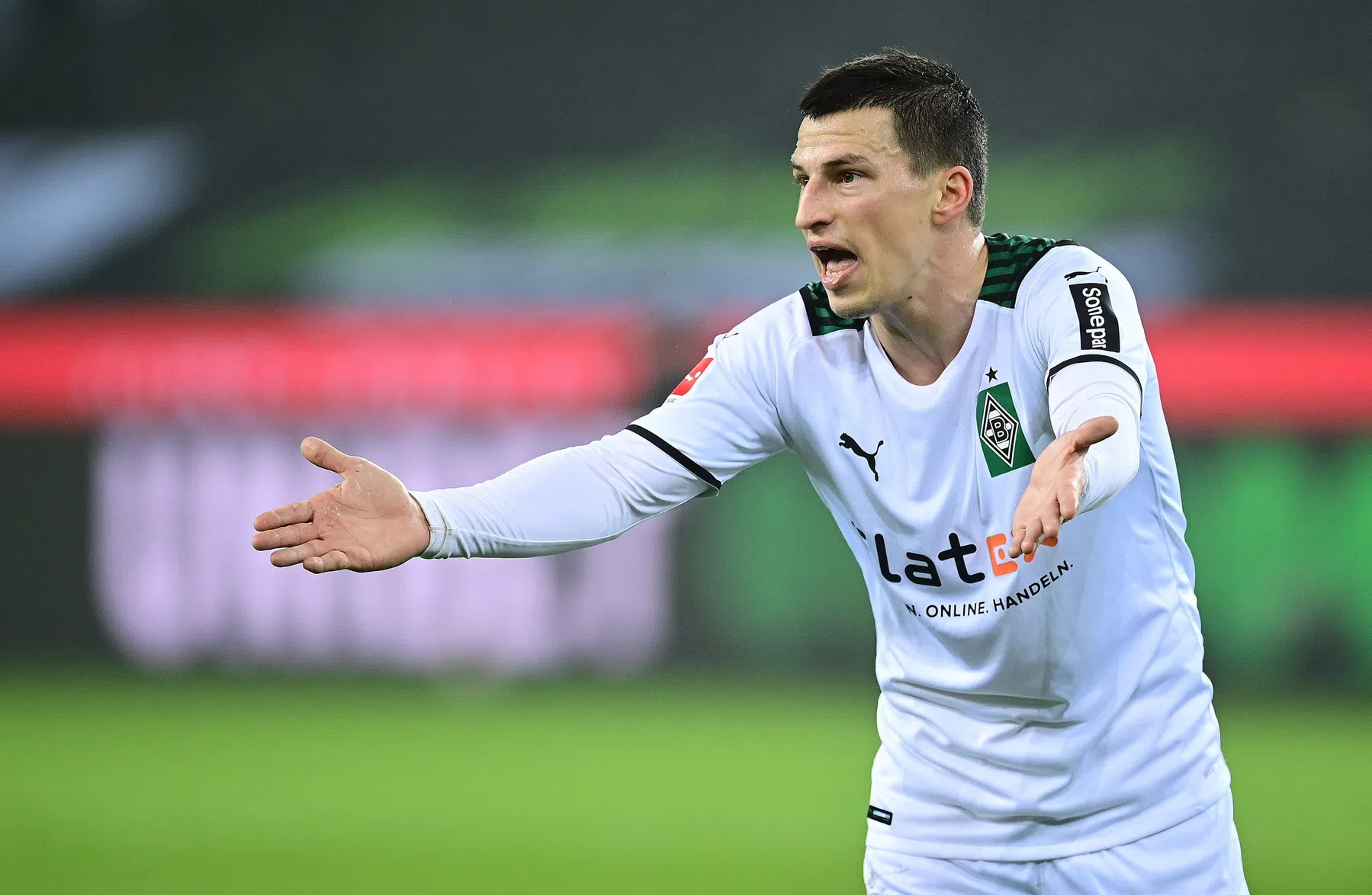Lainer ontbreekt maandenlang bij Gladbach na diagnose van kanker