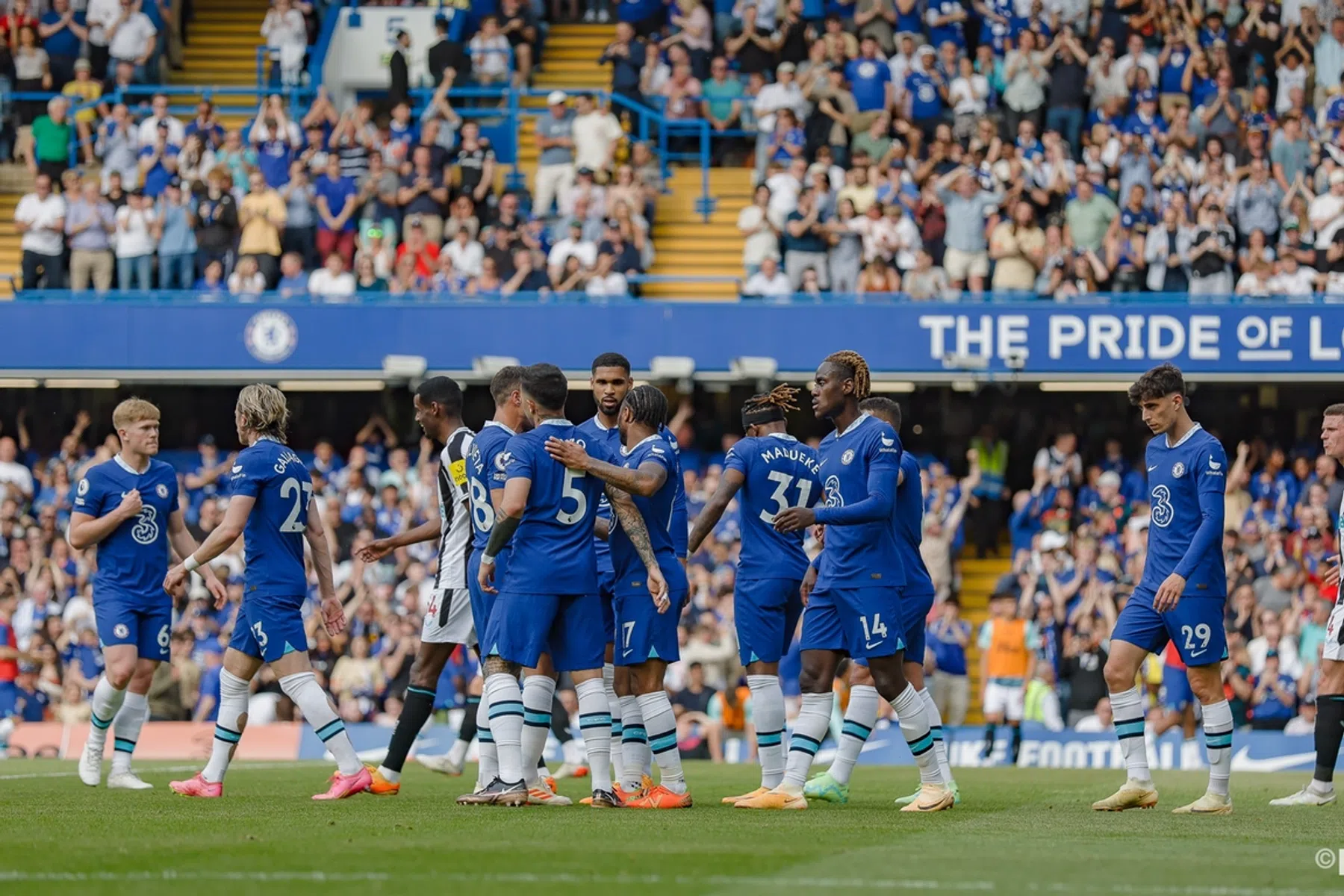 Chelsea krijgt boete van tien miljoen euro van UEFA