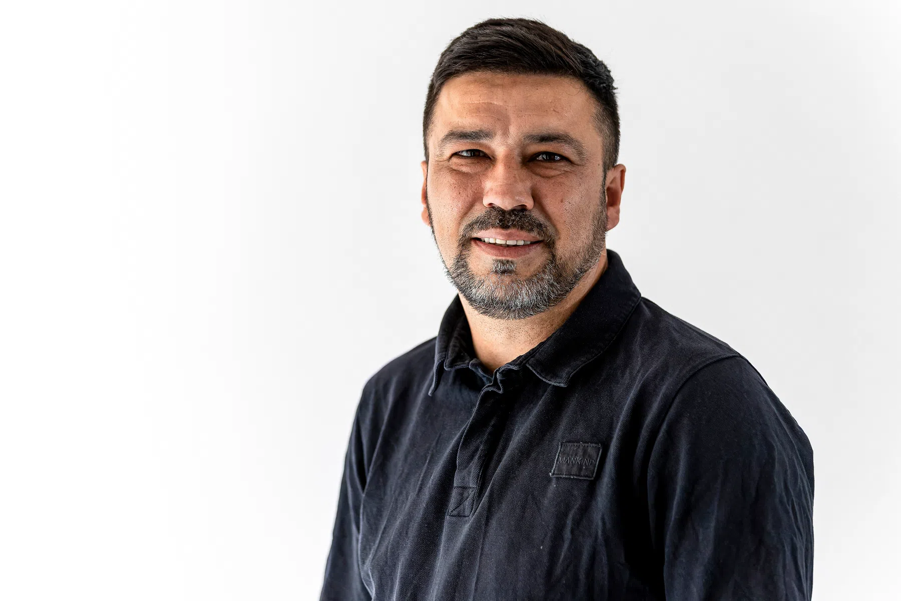 De Beckham van Apeldoorn: het oude en nieuwe leven van Ugur Yildirim