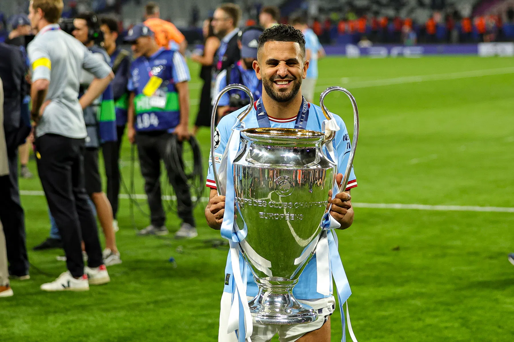 Mahrez neemt met Champions League op zak afscheid van Manchester City