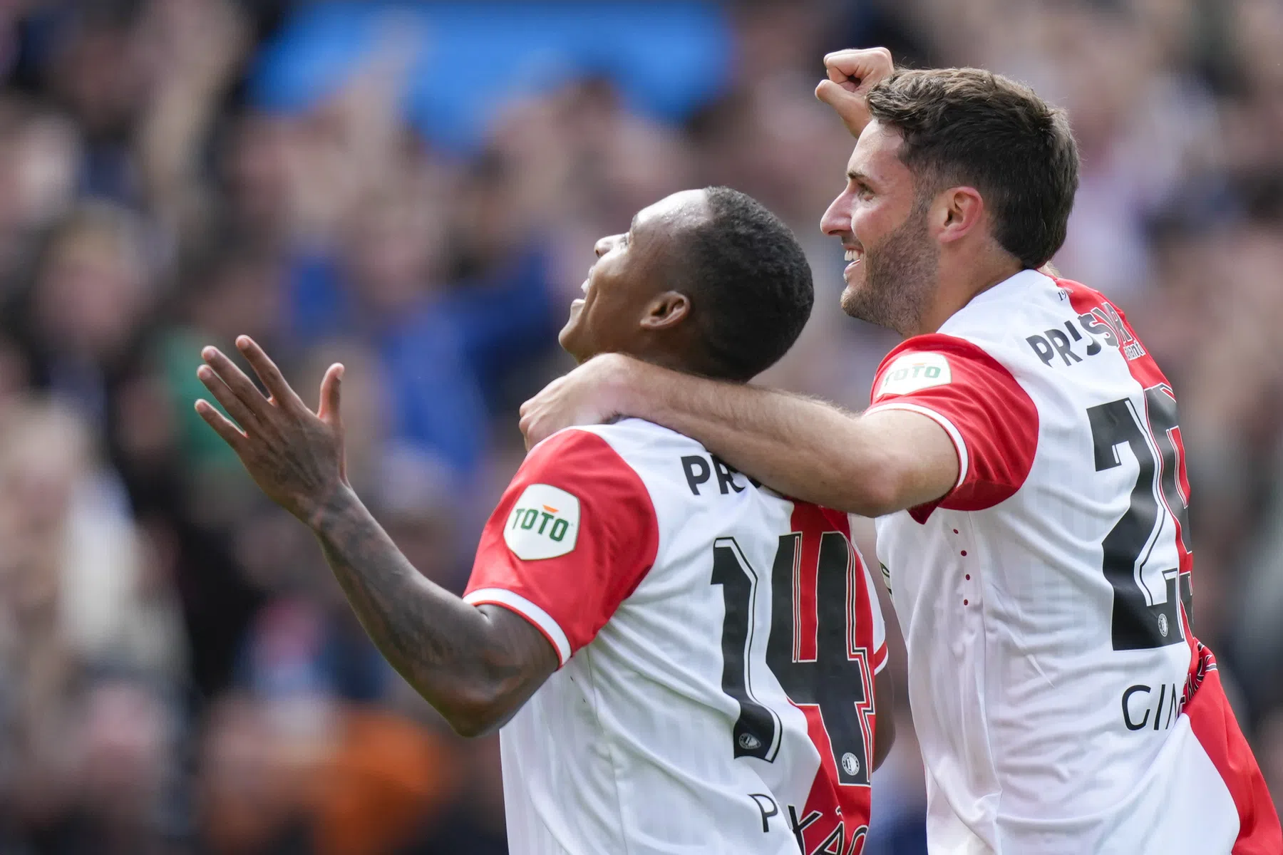 Feyenoord maakt indruk: Paixão en Giménez doen Benfica en Kökçü pijn