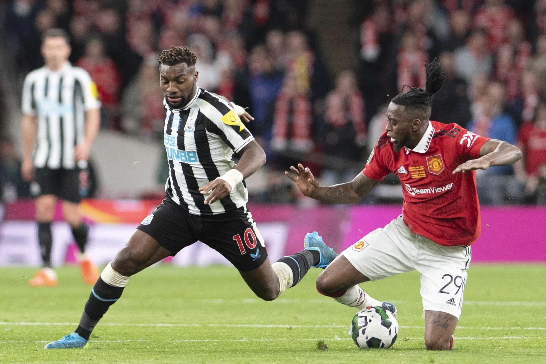 Al-Ahli plukt na Mahrez opnieuw aanvaller weg uit Premier League