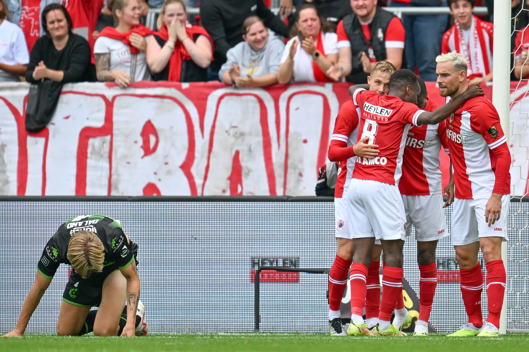 Van Bommel zag Antwerp in flipperkast zitten: 'Maar verdiend gewonnen'