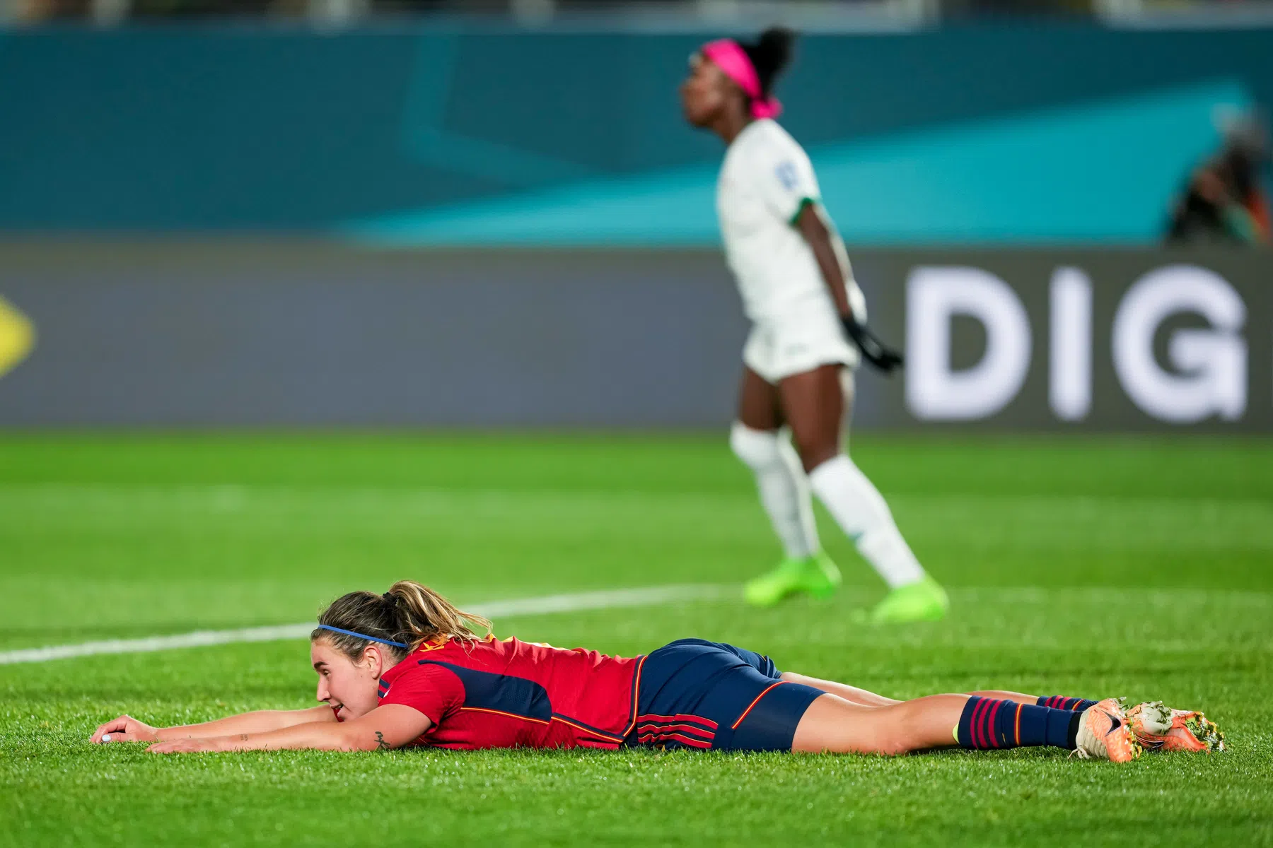 Gevreesde angstgegner Oranje stort volledig in tegen wervelend Japan