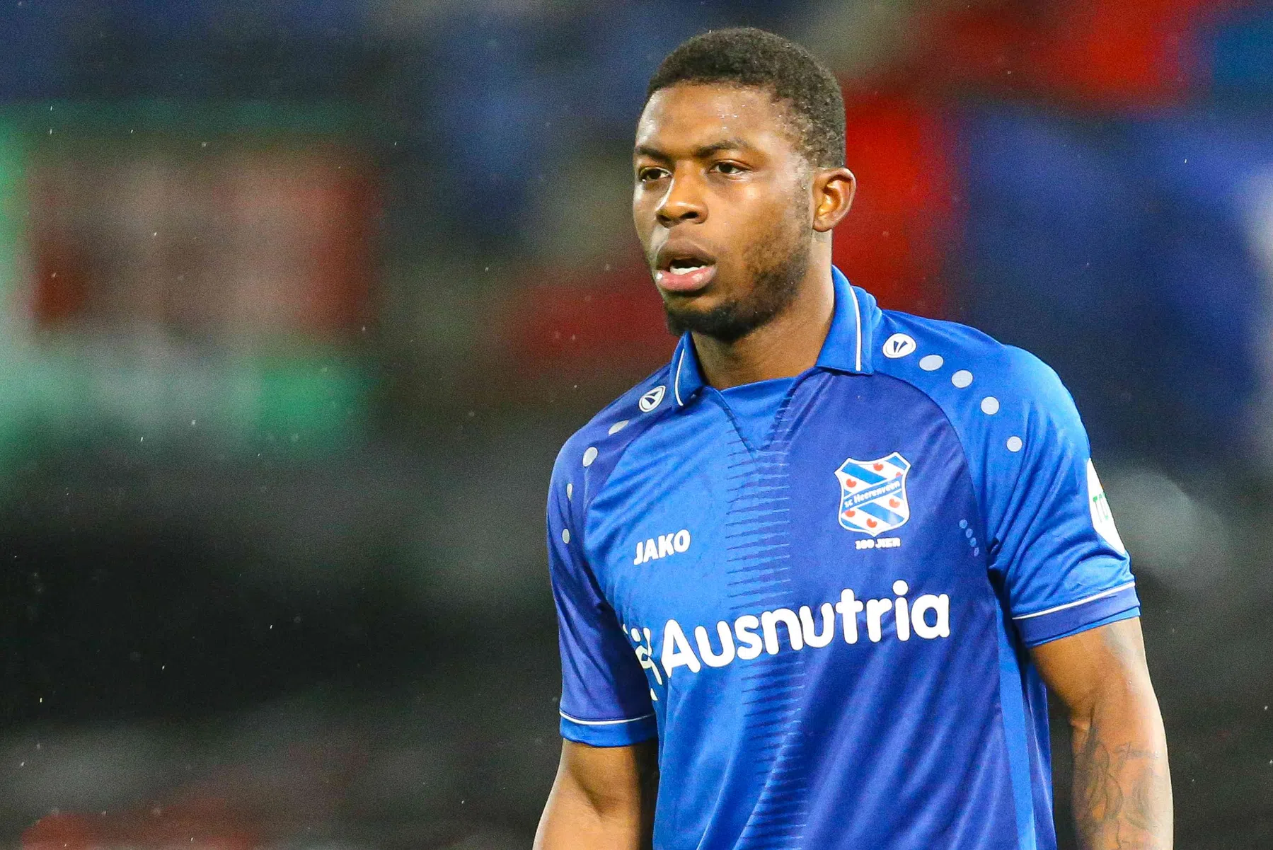 Almere heeft derde versterking op weg naar Eredivisie-debuut binnen