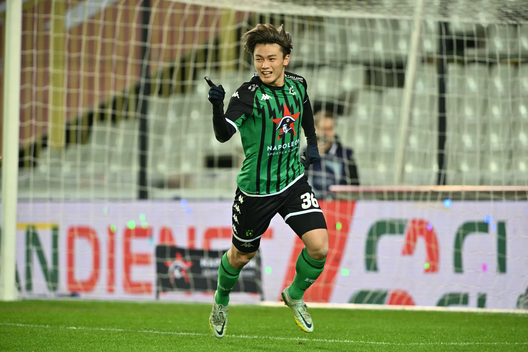 Feyenoord breekt transferrecord voor Ueda