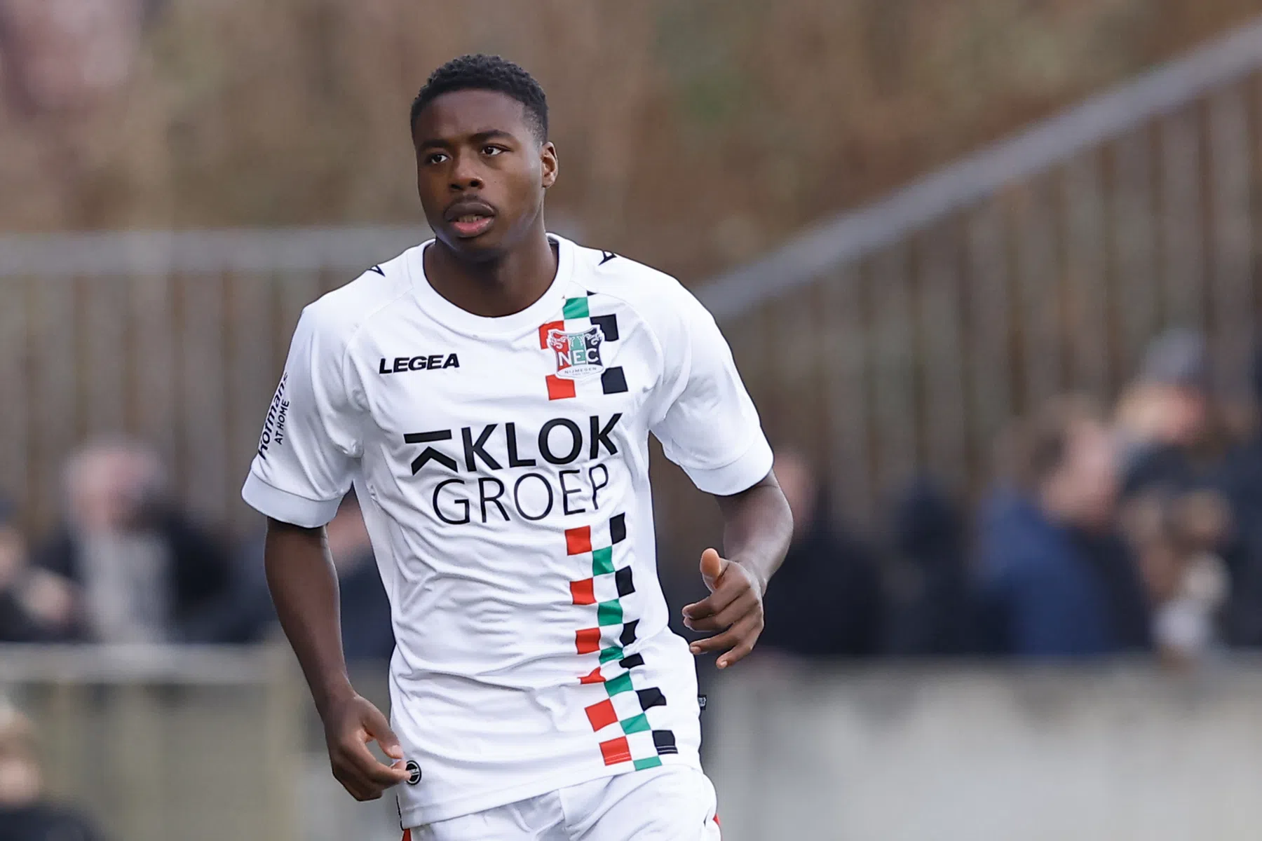 Musaba met Sheffield Wednesday het Championship in
