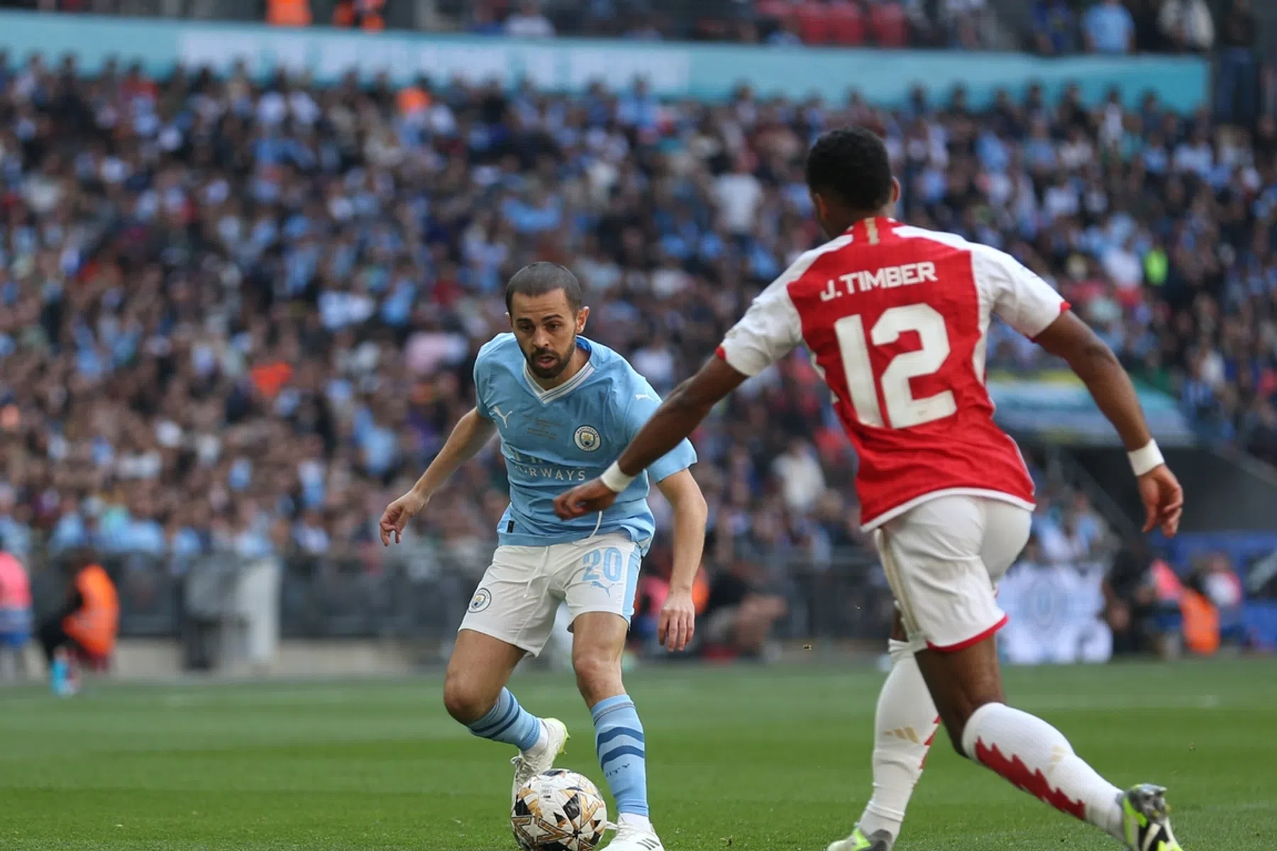 Arsenal wint Community Shield na bijzondere slotfase