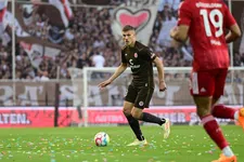 Thumbnail for article: Ajax-aanwinst Medic straalt: 'Ik kan het nog steeds niet geloven'