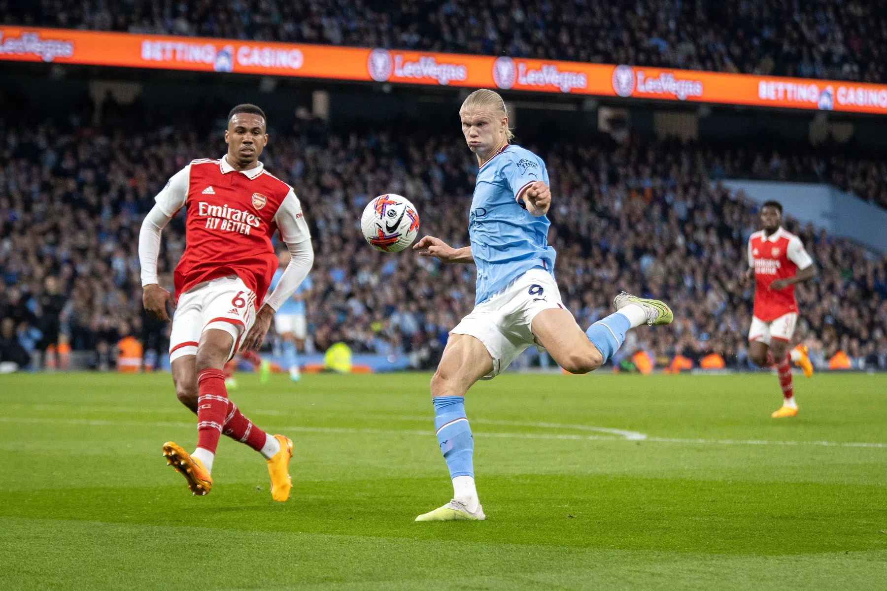Tijd voor Engels vuurwerk: Man City is de favoriet tegen Arsenal