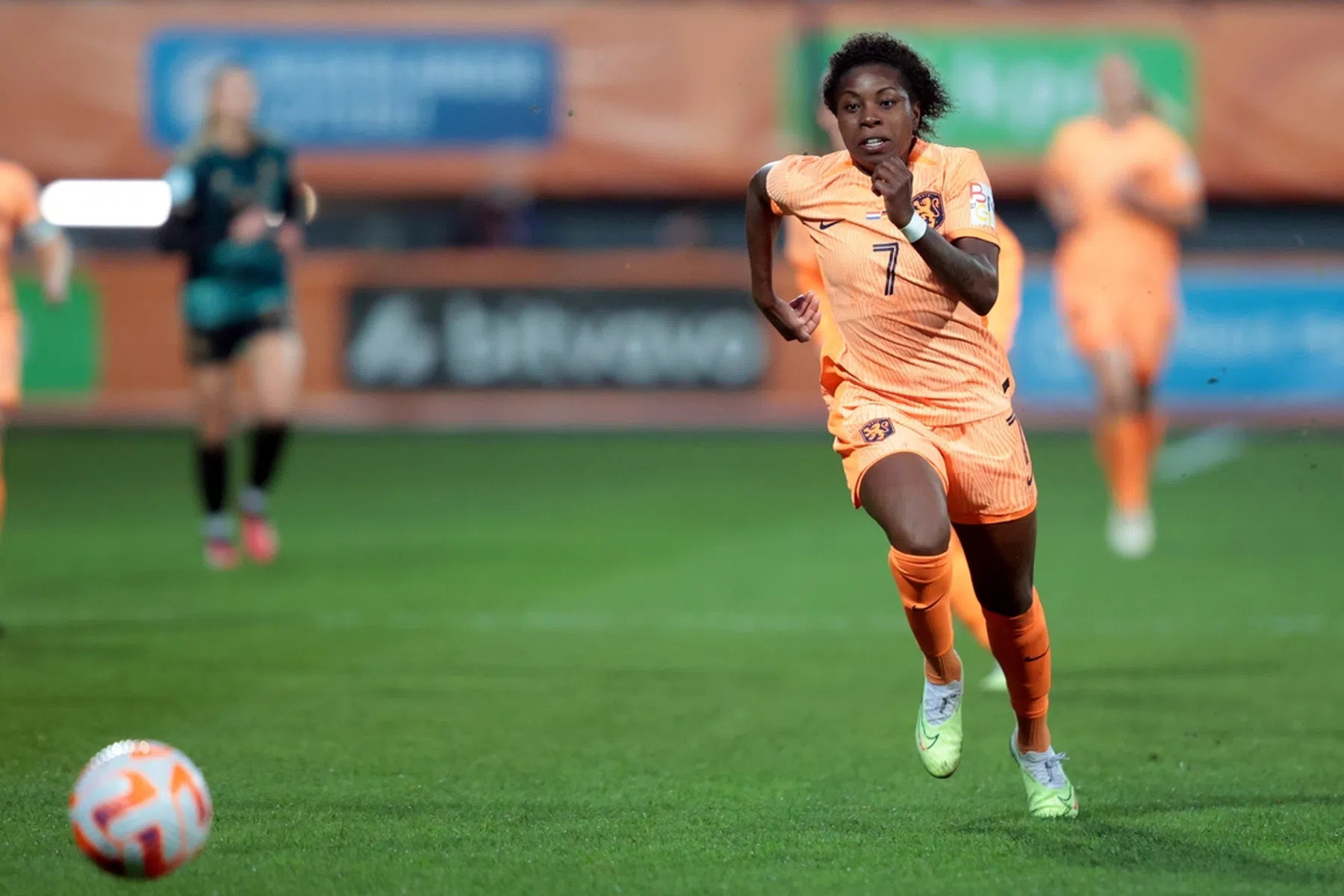 Oranje Leeuwinnen beginnen met Beerensteyn aan duel met Zuid-Afrika