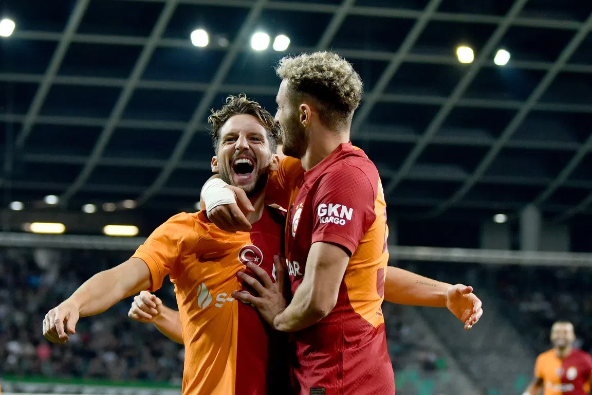 Mertens hint naar laatste seizoen in profvoetbal
