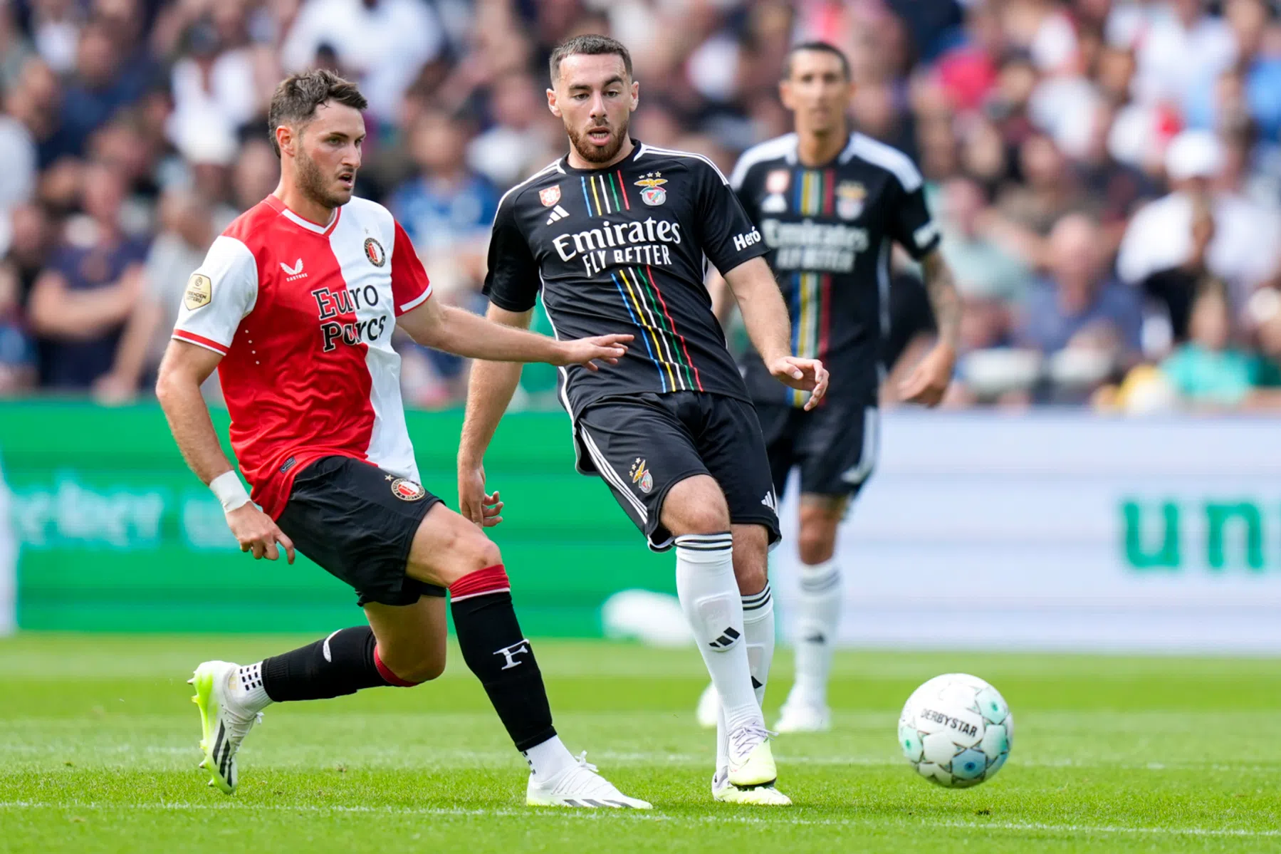 Alle begrotingen op een rij: primeur voor Feyenoord, maar Ajax op eenzame hoogte