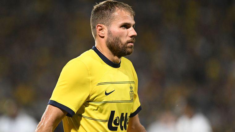 Feyenoord haalt Nieuwkoop terug naar De Kuip: 'Het voelt goed'