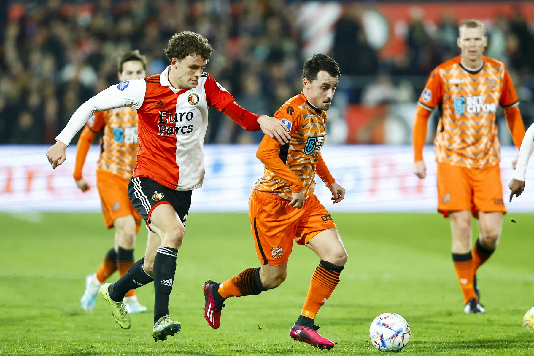 Van Mieghem volgt Veerman en staat voor terugkeer in KKD
