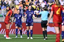 Thumbnail for article: WK-exit voor Nederland: Spanje dompelt Leeuwinnen in verlenging in rouw