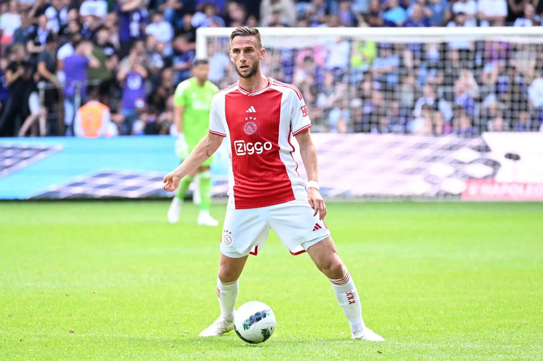 UniBoost: odd van 50.00 voor zege van Ajax op Heracles!