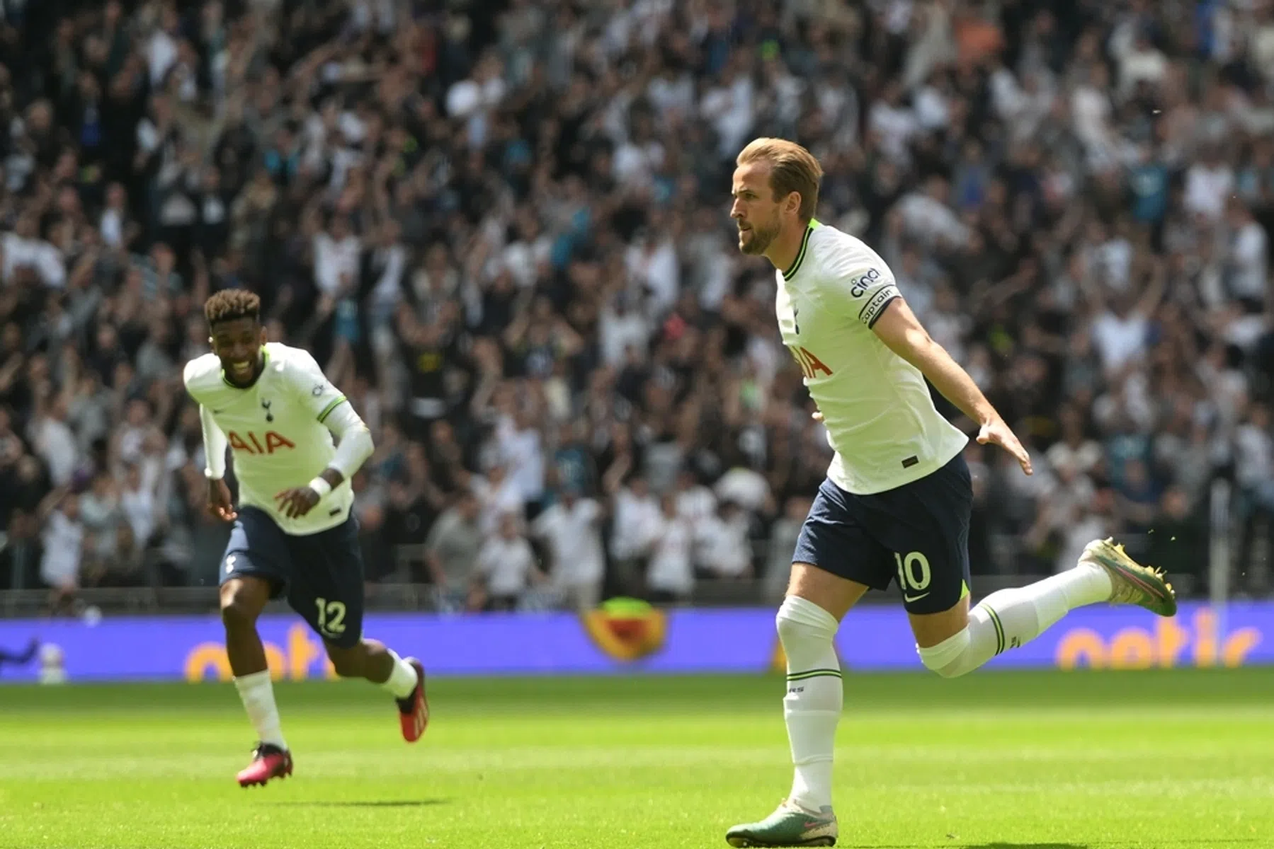 Witte rook: Bayern München heeft met Kane nieuwe topschutter binnen