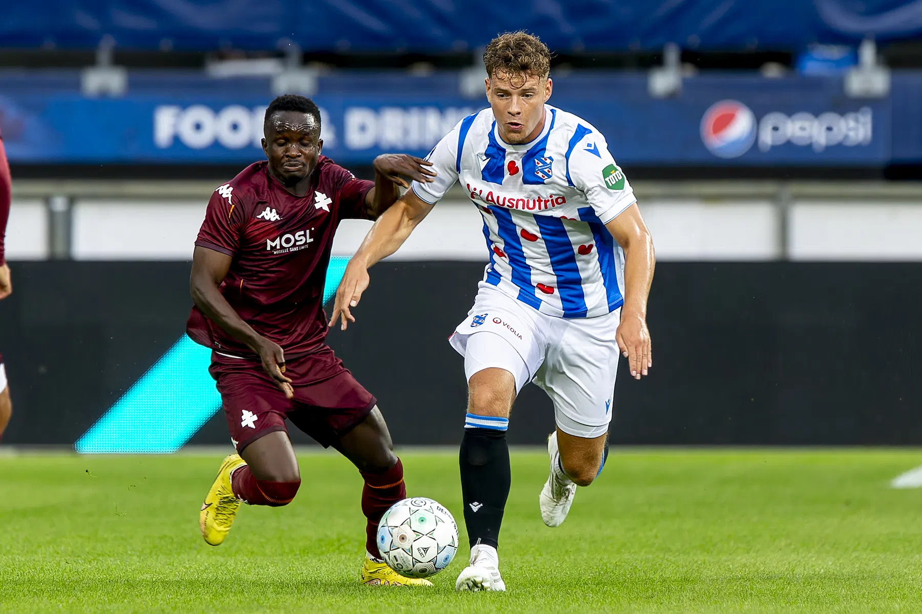Van Ottele gaat voor kans bij SC Heerenveen: 'Ik wil hier slagen'