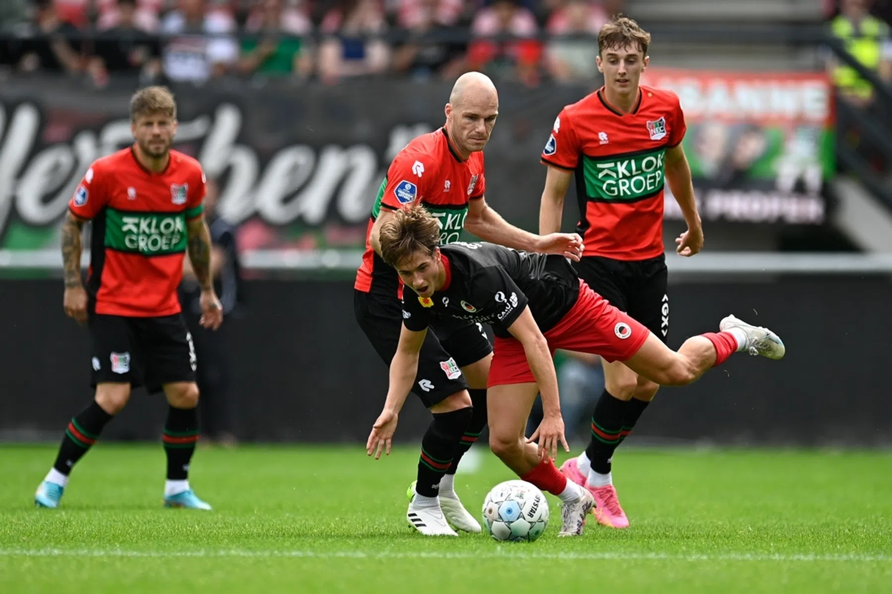 Seizoenstart wordt deceptie voor NEC: 'We waren onherkenbaar'