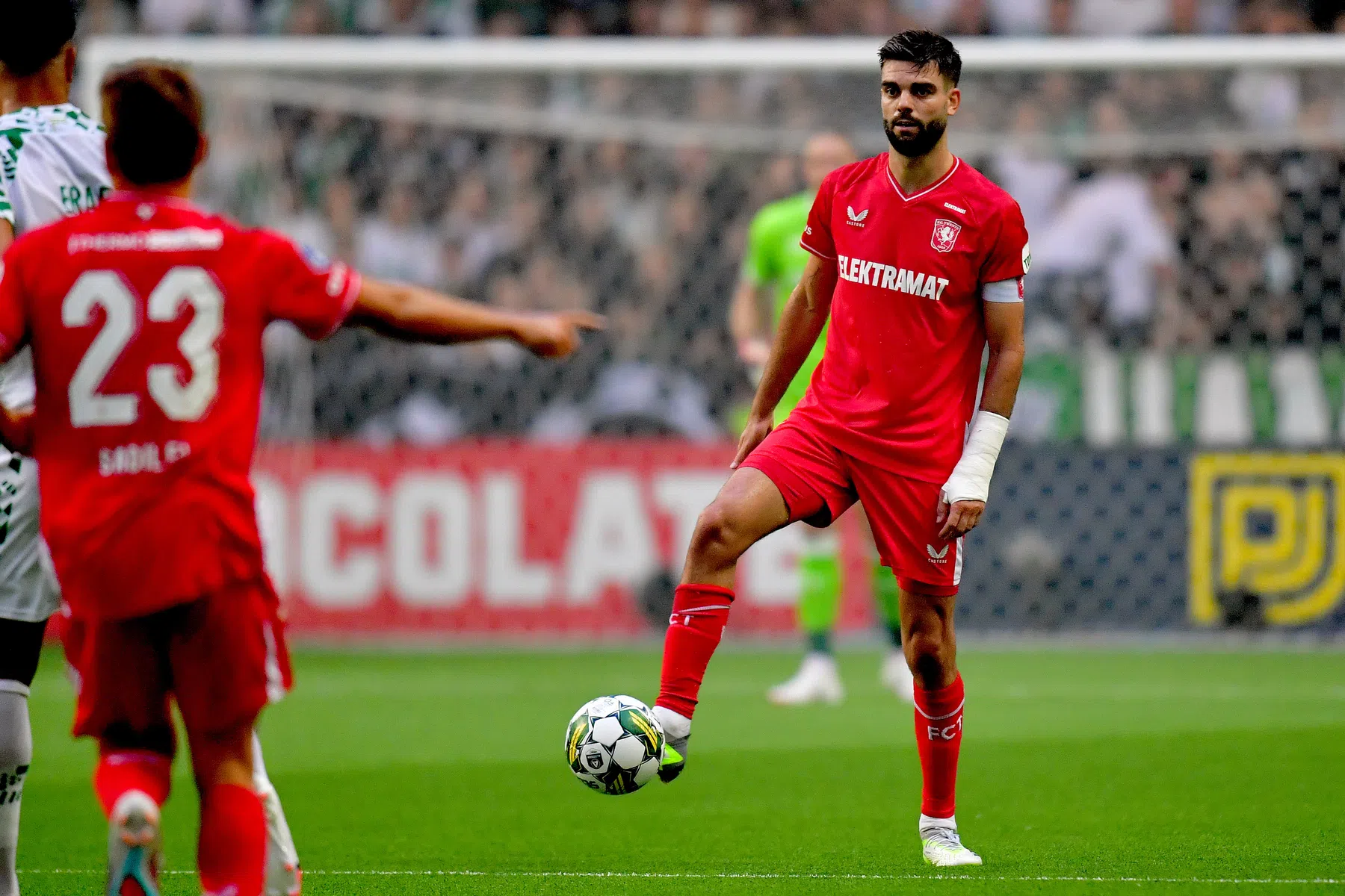 Kan onervaren Almere bij debuut stunten tegen extreem stabiel Twente?