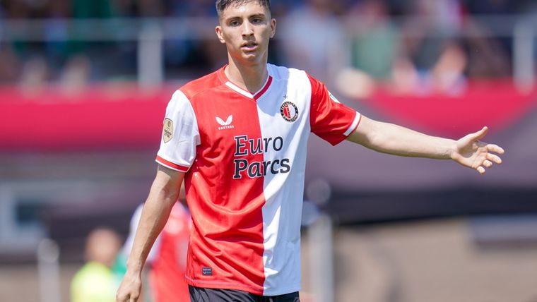 Feyenoord bevestigt transfer Bullaude