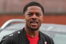 Thumbnail for article: Ajax heeft beet en presenteert Akpom als extra spits