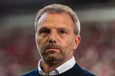 Thumbnail for article: Steijn spant kort geding aan tegen Van Hooijdonk