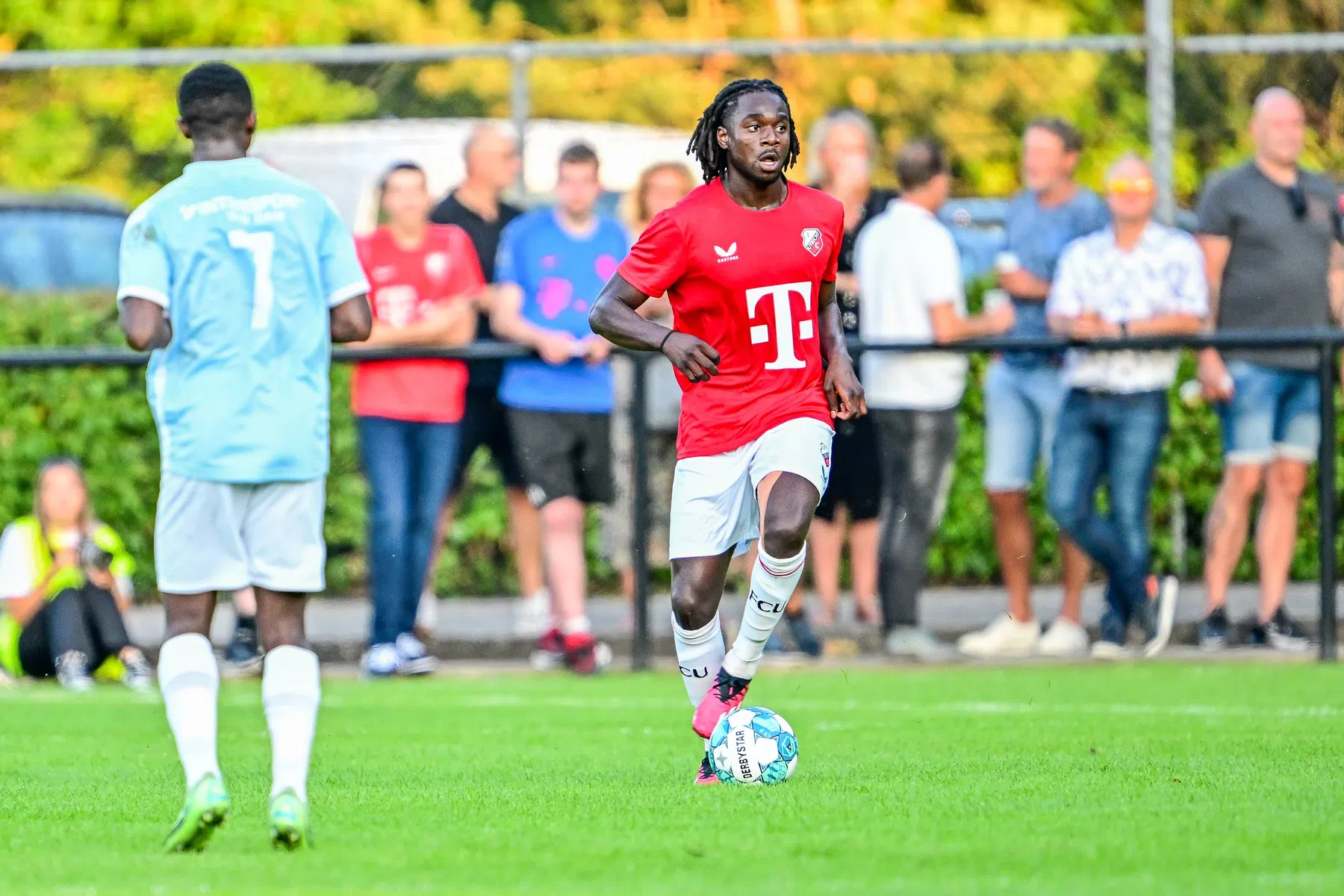 Dubbele versterking voor Eredivisie-debutant Almere City 