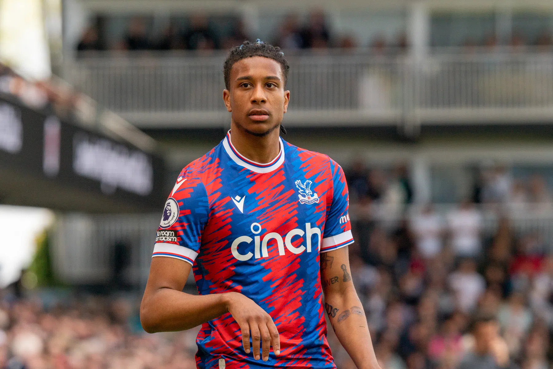 Olise verkiest langer verblijf bij Crystal Palace boven Chelsea of City