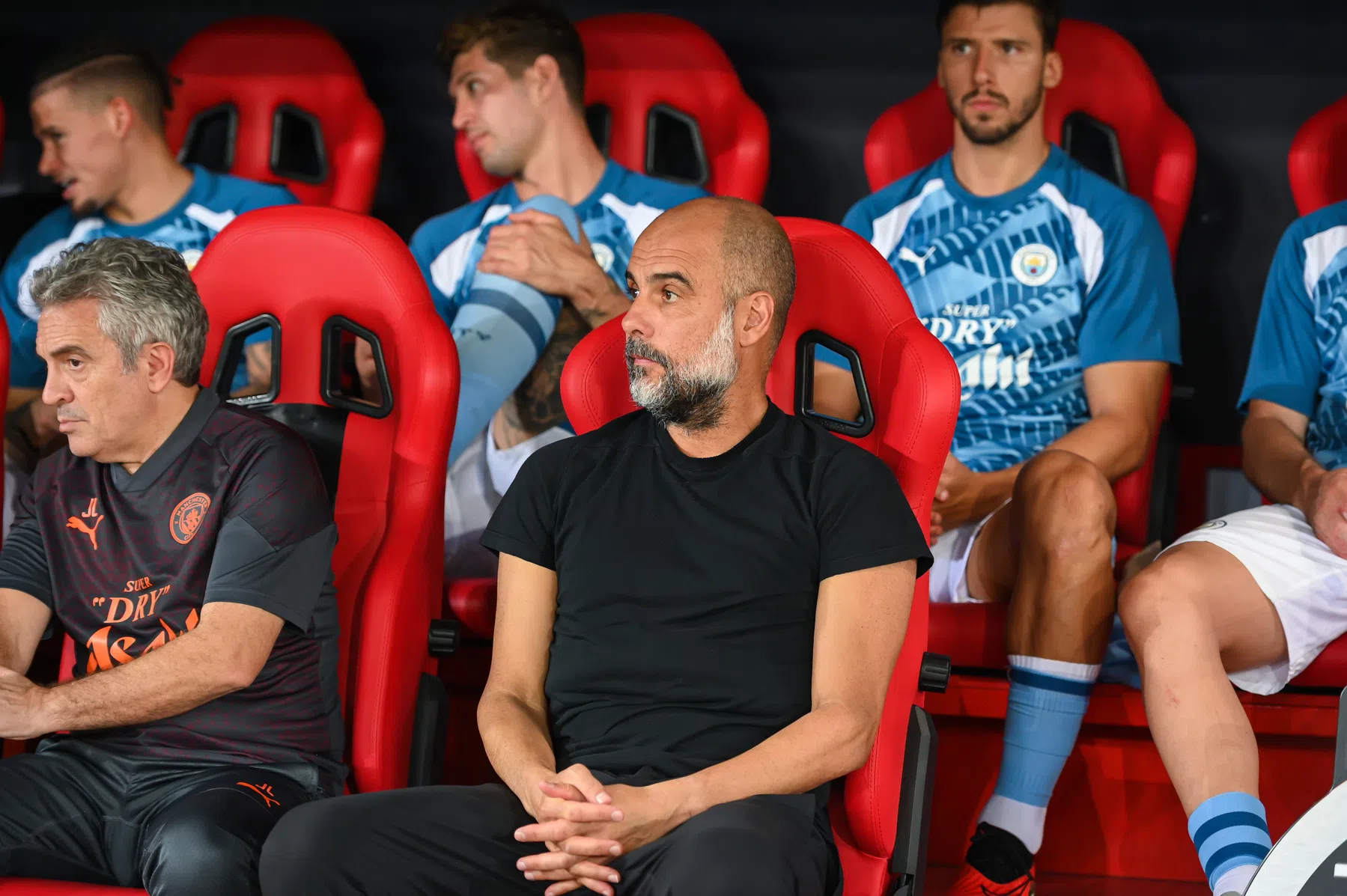 'Ik zou hier niet zitten als wij zouden uitgeven wat Chelsea heeft uitgegeven' 