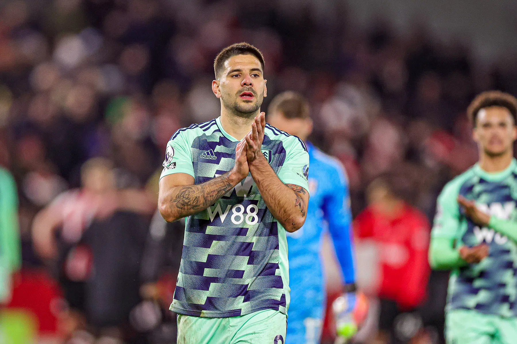 Fulham laat Mitrovic 'met tegenzin' voor megabedrag naar Al-Hilal gaan