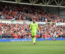 Thumbnail for article: Held van sprookjesclub Wrexham stopt voor de tweede keer als prof