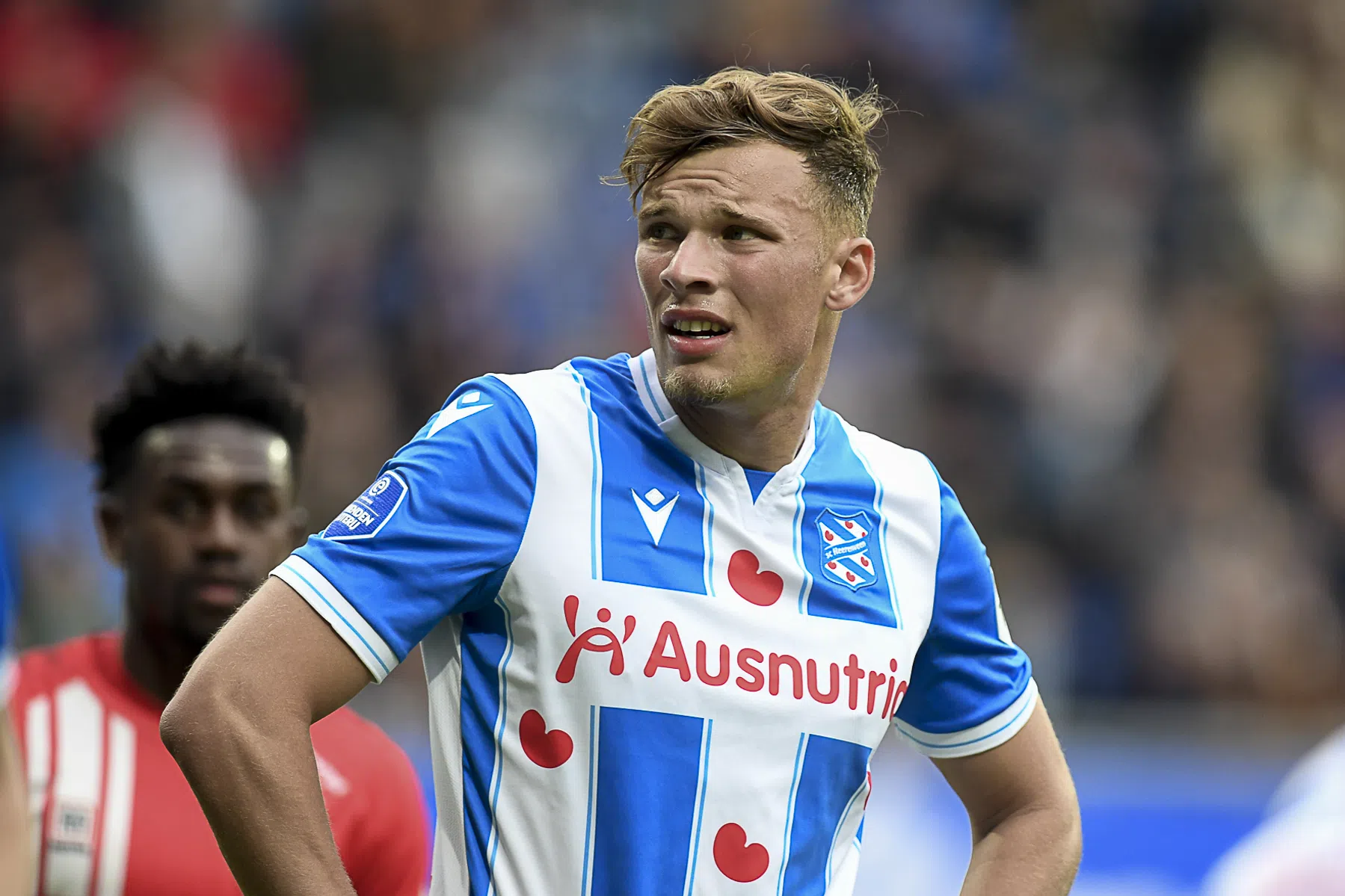 Bundesliga-club meldt zich voor Sydney van Hooijdonk