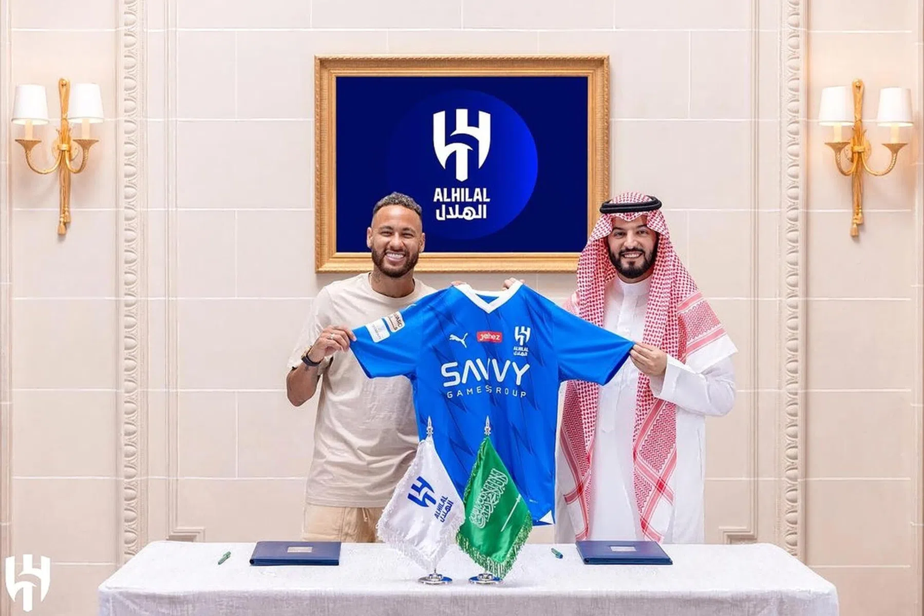 'Binnenkort kijken we naar Ajax-Al Hilal of PSV-Al Nassr in het Koning Fahdstadion'